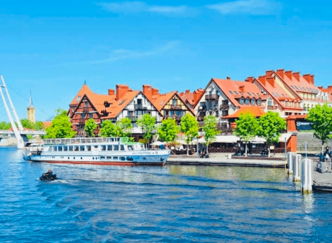 Majówka w Mikołajkach z Rejsem po jeziorach mazurskich TERMIN 02.05.2026 (sobota)