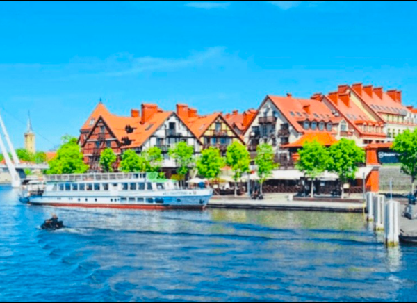 Wycieczka z Warszawy do Mikołajek Mikołajki z rejsem po jeziorach mazurskich TERMIN 22.08.2026 (sobota)